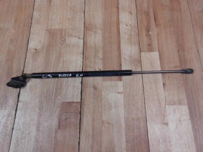 Mazda cx3 привід кришки задня амортизатор правий фото №1