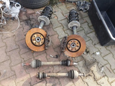 Приводной вал приводной вал правая левая peugeot 5008 3008 1.6 hdi фото №1