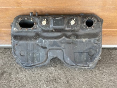Bak бак топлива subaru forester i 2.0b фото №1
