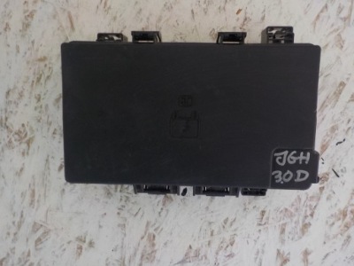 Коробка запобіжників jeep grand cherokee wk2 3.0 фото №1