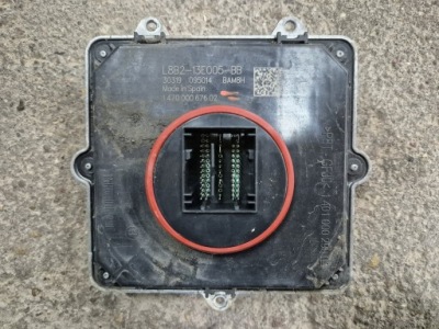 Land rover jaguar перетворювач модуль led l8b213e005bb 147000067603 фото №1