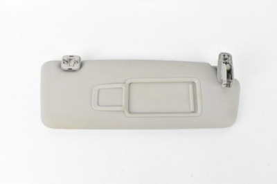 Козырёк защита солнцезащитная правая 8v0857552c audi a3 8v rs3 фото №1