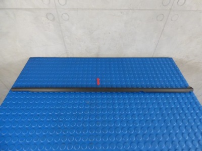 Молдинг уплотнитель правая задняя bdb skoda scala фото №1