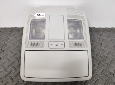 Лампа кабіни стельовий mazda kd45-69971 nowa ory фото №1