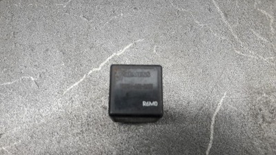 V23134-a52-c643 реле smart fortwo фото №1