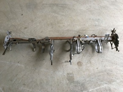 Subaru outback 15- балка каркас панелі консолі фото №1