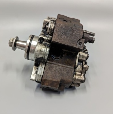 Насос упорскування 8200170377 renault master ii movano b 2.5 dci 98-10r фото №1