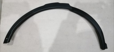 Молдинг крила правий задня land rover discovery 16- фото №1