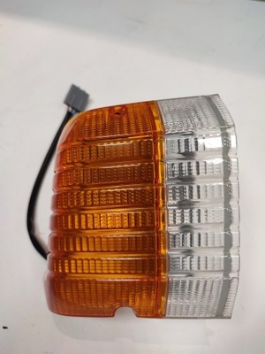 LUZ DIRECCIONAL DERECHA PEUGEOT 305 -82  