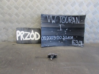 Заглушка бампера 150807205 перед vw touran i 03-10 r. фото №1