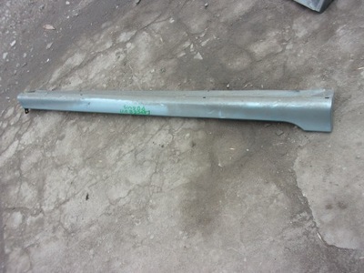 Mitsubishi lancer vii поріг молдинг права sedan фото №1