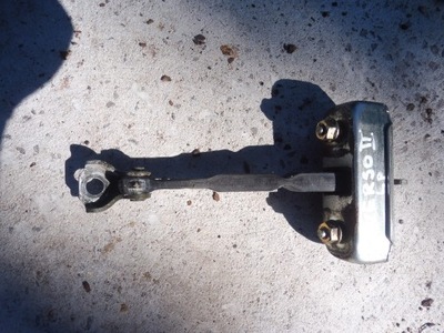 Обмежувач двері правий перед toyota corolla verso фото №1