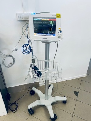 Monitor pacjenta kardiomonitor PHILIPS MP20