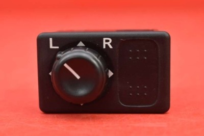 Панель регулировки зеркал nissan maxima a33 00-05 фото №1