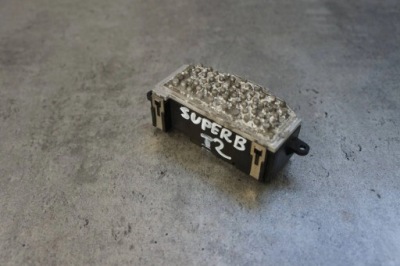 Резистор блок управления вентилятор skoda superb ii lift фото №1