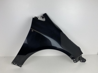 Toyota corolla e21 sedan крила правий перед 2018- фото №1