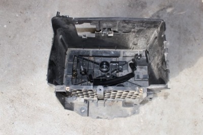 Renault grand scenic iii основание аккумулятор 1.4 фото №1