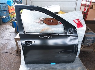 Дверь правое передние dacia sandero i 801006719r фото №1