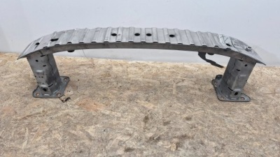 Балка бампера перед 3m51-r108k61-ac ford focus c-max 03-07 фото №1