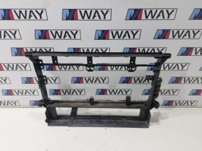 22477356 bmw e38 e39 рамка корпус радіатора оригінал фото №1