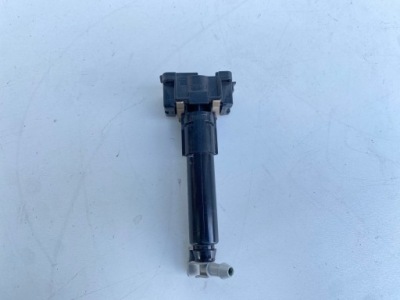 Toyota rav4 v 2020 омыватель лампы правый 85207-42070 фото №1