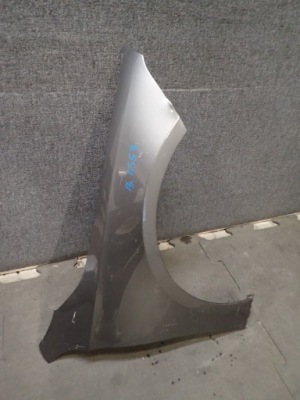 Крила перед правий mercedes a klasa w177 фото №1