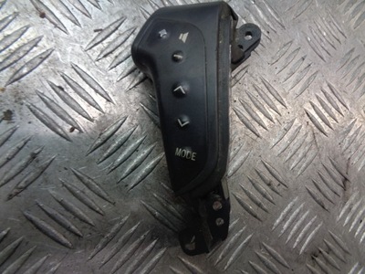 Перемикач керма avensis t25 75b070 фото №1