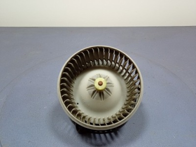 Toyota rav4 ii повітродувка повітря 87103-42060 фото №1