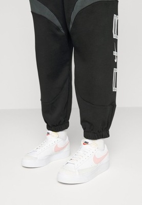 Nike Sportswear W BLAZER LOW PLATFORM 39 1AAC