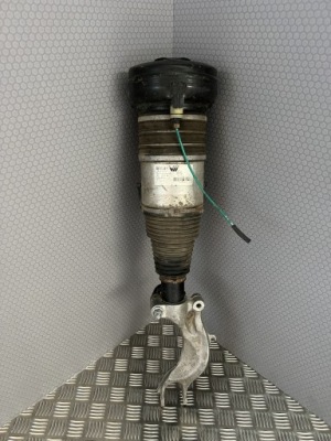 Амортизатор вилка праві перед bentley bentayga 36a 2015-2020 фото №1