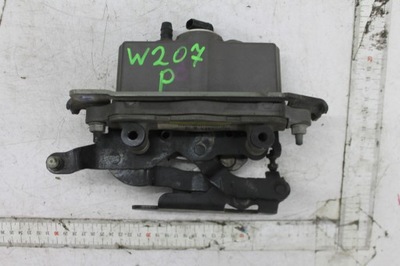 Петля патрон капот правий mercedes w207 09-17 фото №1