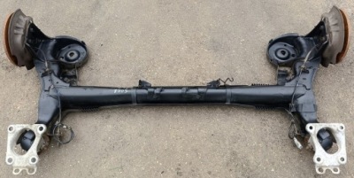 Peugeot 5008 lift 16 r балка подвеска задняя oś фото №1