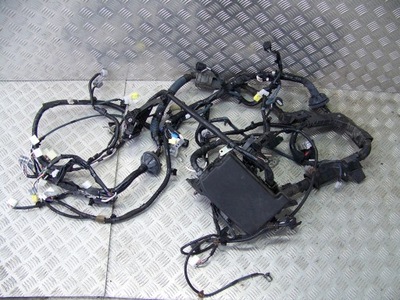 Toyota prius 3 коробка предохранителей жгут led фото №1