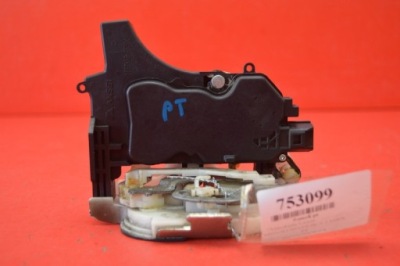 Замок двері правий задня mitsubishi lancer viii sedan фото №1