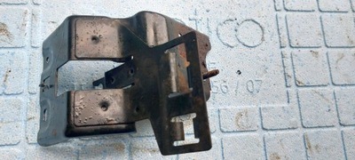 Кронштейн кронштейн насоса abs peugeot 3008 09-2016 фото №1