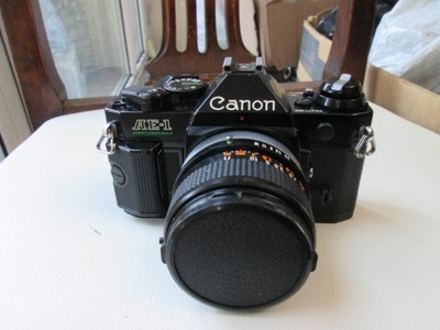 Aparat Canon AE-1 Program Z CANONEM 35 / 3,5 CZARNY