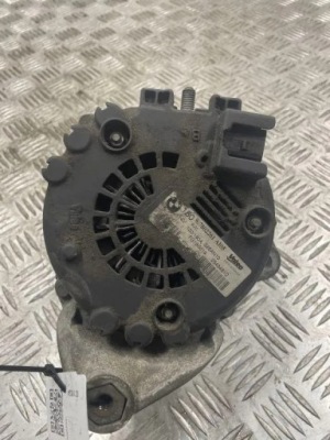 Генератор bmw 1 e81 779764009 2.0l дизель 2009 фото №1