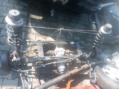 Поворотный кулак ступица амортизационная стойка задняя dacia duster ii 4x4 1.5 dci амортизационная стойка правый фото №1