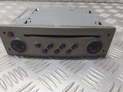 Радио заводской cd renault scenic ii 2.0 8200562687 фото №1