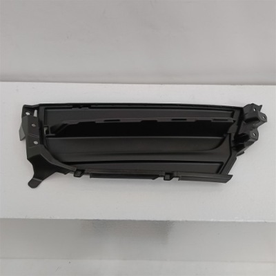 Решётка правая перед porsche panamera ii sport design 971807486c фото №1