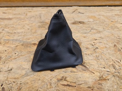 Kia rio iv stonic 1.2 чохол фото №1