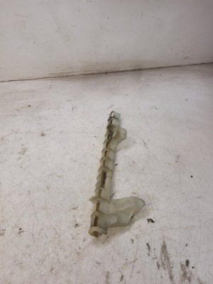 Направляющая стекло левый задняя audi q5 8r 8r0839067 фото №1