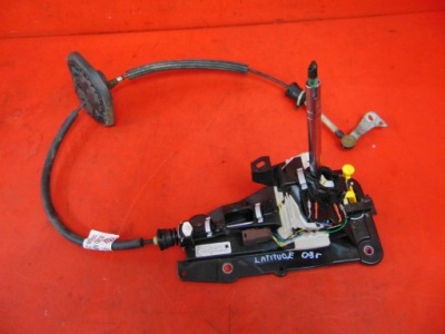 Latitude 3.0 dci домкрат вибірник передач автоматична коробка передач фото №1