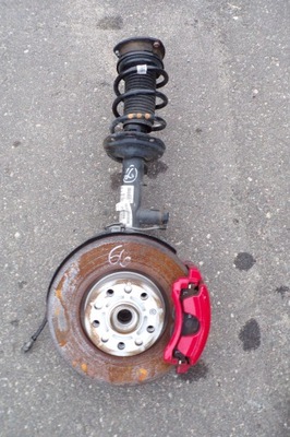 Амортизаторна стійка амортизатор правий 5q0413032c vw t-roc фото №1