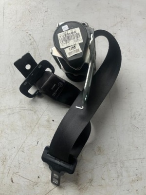 Pas безопасности правый задняя renault latitude 888411396r фото №1