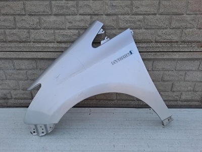 Toyota prius plus крыло передний левый оригинал фото №1