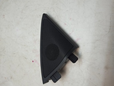 Защита динамик перед правая mercedes e-klasa w207 a207 оригинальный номер a2077200411 фото №1