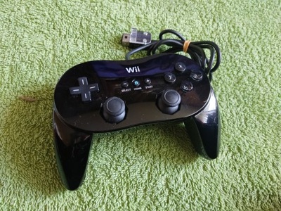 Nintendo Wii Classic Controller Pro