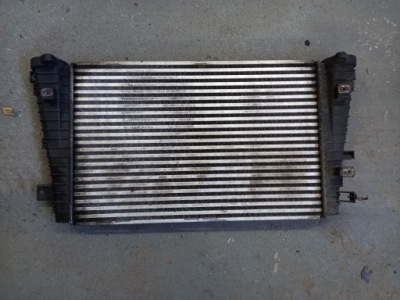 Opel zafira b 1,9 cdti радиатор интеркулер фото №1