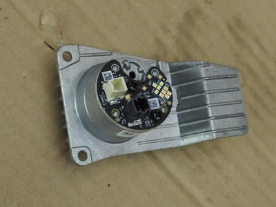 Hyundai i30 iii lift модуль led g492151130 фото №1